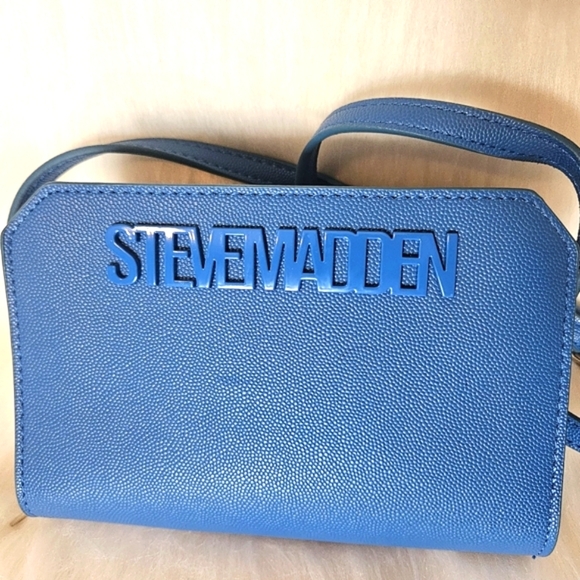 Steve Madden *Rare* Y2K Vintage Cirulean Blue Crossbody Bag - Picture 3 of 10